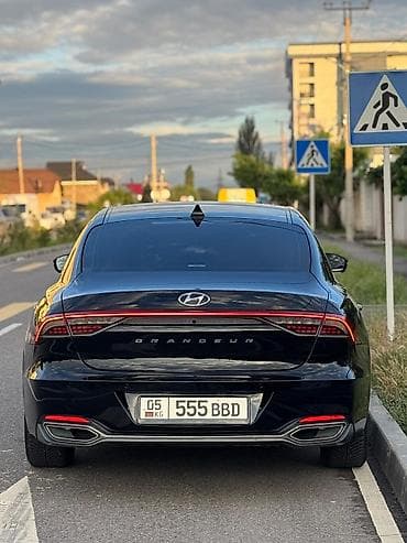 россрочка: Hyundai Grandeur: 2020 г., 2.4 л, Автомат, Гибрид, Седан — 5