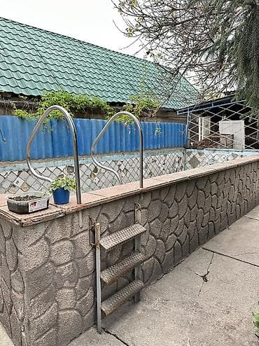 карпинка московская: Продается дом 100кв.м., г Кара-Балта, верхняя часть города, улица — 4