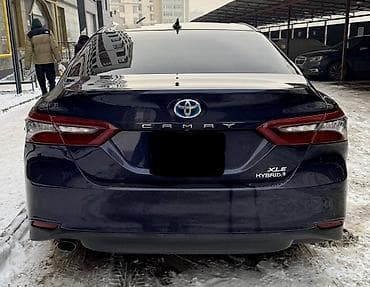 lexus se: Toyota Camry: 2021 г., 2.5 л, Автомат, Гибрид, Седан — 5