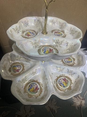 sultan chai: Двухъярусная фарфоровая этажерка/конфетница. Есть 2 штуки по 1000 сом — 2