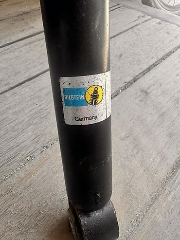 Автозапчасти: Амортизаторы Bilstein (Germany) — комплект передних стоек и задних — 3