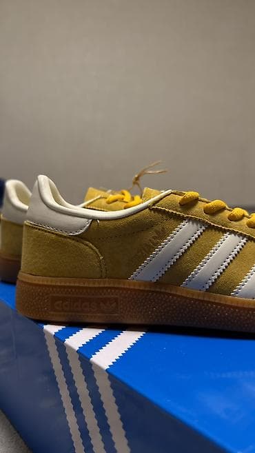 шипы на обувь: Кроссовки, 39, Adidas, Новый, цвет - Желтый, Самовывоз — 4