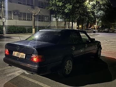 подушка мерс 124: Mercedes-Benz W124: 1992 г., Седан — 4