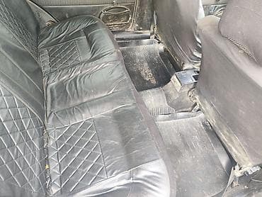 pes 2013: Volkswagen Passat Variant: 1991 г., Механика, Универсал — 3