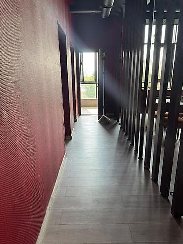 live bar: 4 комнаты, 280 м², Восток-5 мкр — 5
