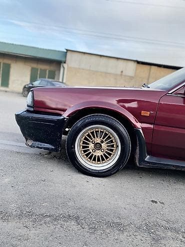 skyline r32: Nissan Bluebird: 1989 г., 2.4 л, Автомат, Бензин, Хэтчбэк — 9