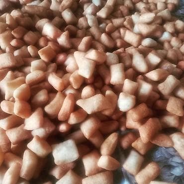 сдаётся пекарня: Домашняя выпечка и блюда на заказ. Предлагаются: - Боорсок: пышные — 5