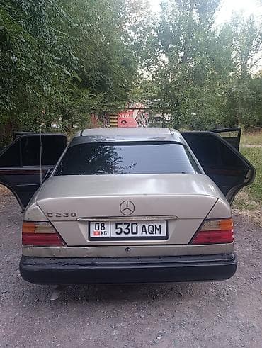 Унаа: Mercedes-Benz W124: 1985 г., 2.3 л, Кол менен иштөөчү, Бензин, Седан — 9