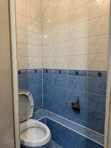 реально: 2 комнаты, 53 м², 106 серия улучшенная, Восток-5 мкр 106 серия улучшенная, 1 этаж, Старый ремонт — 9