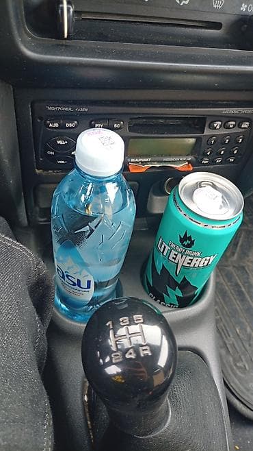 mir muz: Мазда 323 Год 1998 объем 1,3. Ото Экономичная Машина. Родной окрас — 2