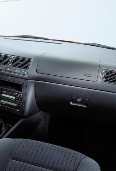 чехол с боковой бу: Volkswagen Golf: 2002 г., 1.6 л, Автомат, Бензин — 6