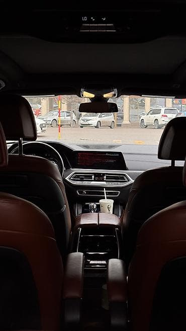 e53 4 8: BMW X7: 2019 г., 3 л, Бензин — 8