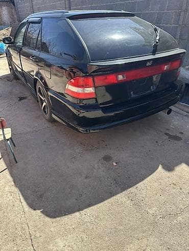 хонда торнео фара: Honda Accord: 1998 г., Универсал — 2