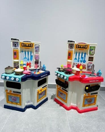 Кухня детская 
Большая многофункциональная кухня для детей 
80см