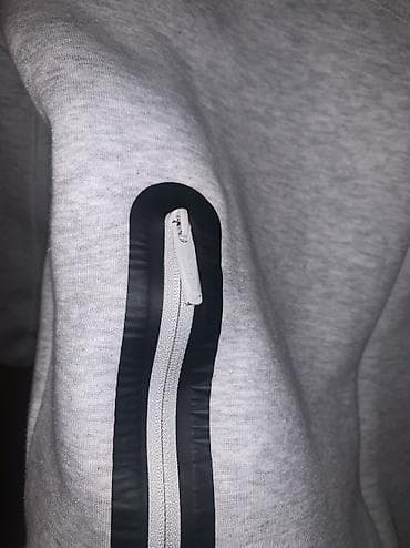 с мехом чернобурка с: Мужской спортивный костюм, M, Nike, Б/у, цвет - Серый, Платная доставка — 5