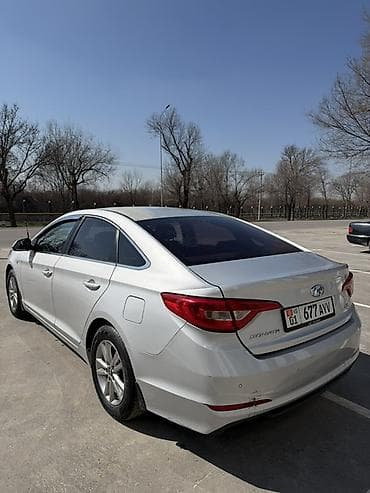 сидении спринтер: Hyundai Sonata: 2015 г., 2 л, Автомат, Газ, Седан — 6