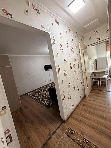 centr park: 1 комната, 32 м², Индивидуалка, 3 этаж, Косметический ремонт — 2