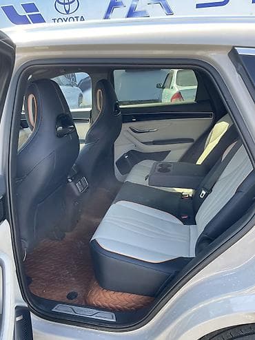 1000 к: BYD Song Plus: 2023 г., Электромобиль, Кроссовер — 6