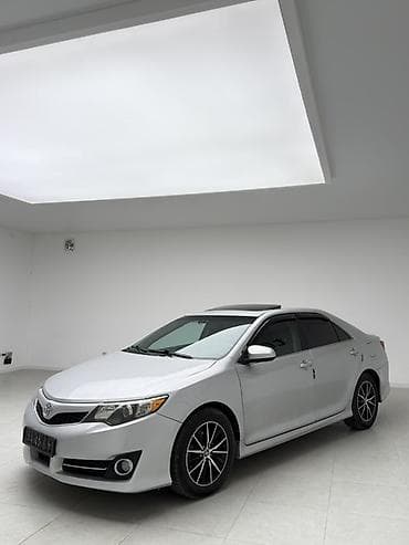 Унаа сатуу: Toyota Camry: 2014 г., 2.5 л, Автомат, Бензин, Седан — 3