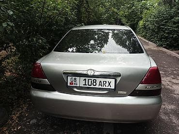 копка траншеи: Toyota Mark II: 2002 г., Седан — 3