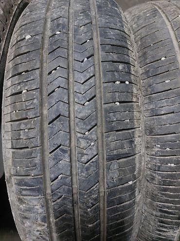 Транспорт: Комплект летних шин 185/65 R15 88S, бескамерные (tubeless). - Тип — 2