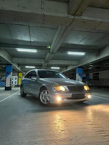 Mercedes-Benz C-Class: 2000 г., 3.2 л, Типтроник, Бензин, Седан at lalafo.kg Mercedes-Benz C-Class: 2000 г., 3.2 л, Типтроник, Бензин, Седан