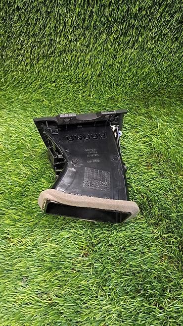 microsoft 540: Дефлектор воздуховода BMW 2012 г., Б/у, Оригинал, Германия — 2