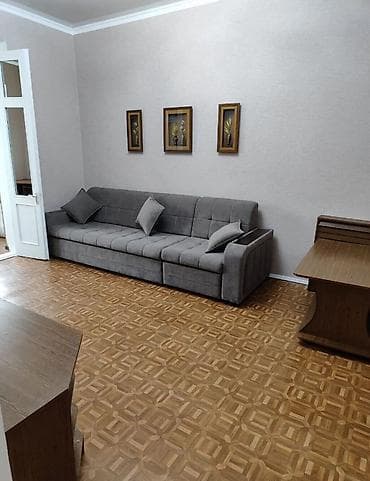 Бөлмөлөр: 2 бөлмө, Менчик ээси, Чогуу жашоосу жок, Толугу менен эмереги бар — 4