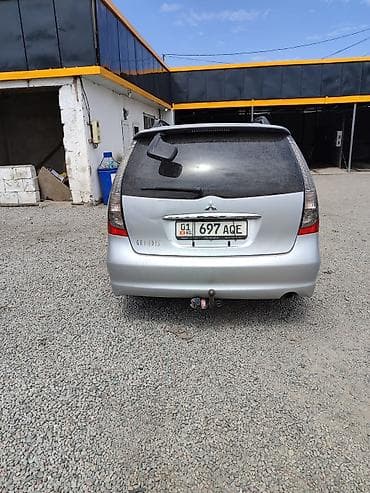 митсубиси семиместный: Mitsubishi Grandis: 2007 г., 2.4 л, Автомат, Бензин, Минивэн — 3
