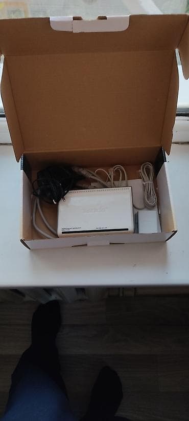logitech 102: Роутер Tenda ADSL2+ (модель D820R) - Тип: проводной ADSL2/ADSL2+ — 2