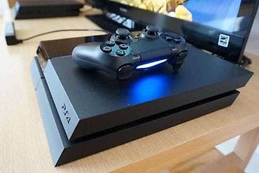 ops: Продам ps4 прошитый 500 гб 10 игр внутри 2 джойстика новый — 1