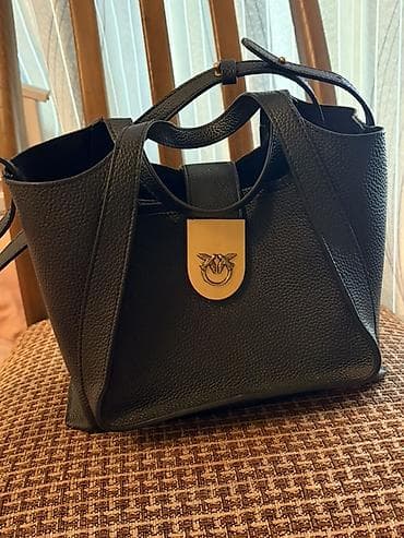 nike 37: PINKO — стильная кожаная сумка, чёрная Продаю оригинальную сумку — 1