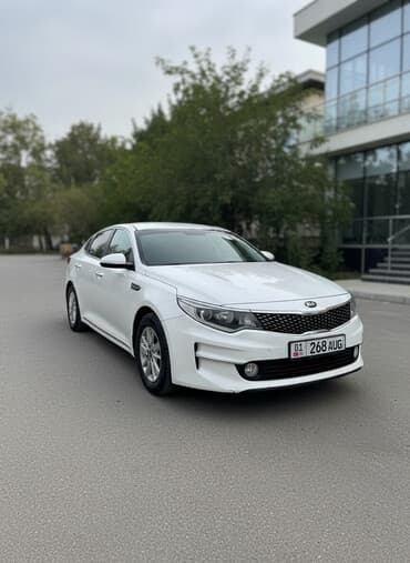 продаю или минаю: Kia K5: 2017 г., 2 л, Автомат, Бензиновая, Седан — 2