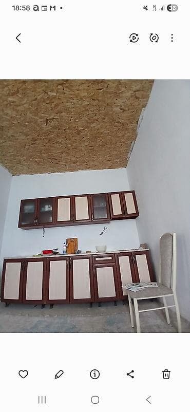 Кухонный гарнитур, Б/у, цвет - Коричневый, Дерево