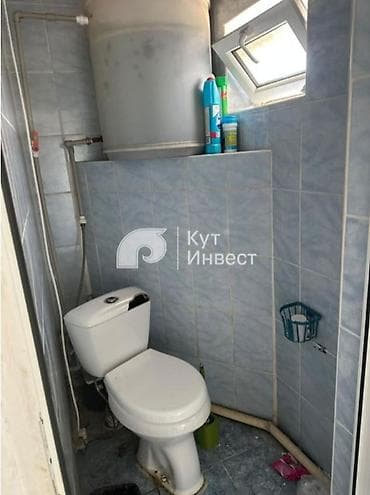 Дома: Продаётся участок с домом в селе Кызыл Туу 📍 Село Кызыл Туу 📐 — 8
