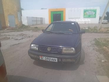xc 90: Volkswagen Vento: 1996 г., 1.8 л, Механика, Бензин, Седан — 1