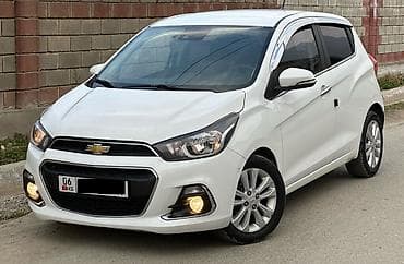 Chevrolet Spark: 2015 г., Автомат, Бензин — 1
