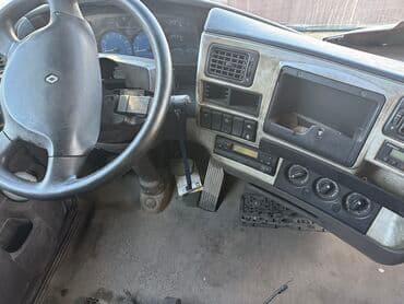 кабина сампо: Кабина Renault Б/у, Оригинал — 2