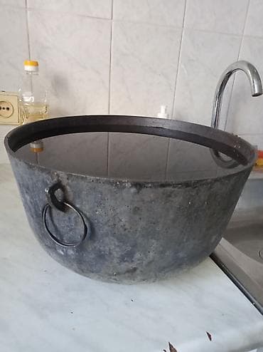 Продаю кухонные принадлежности. Кастрюля скороварка, почти новая at lalafo.kg Продаю кухонные принадлежности. Кастрюля скороварка, почти новая