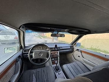 зеркало w124: Mercedes-Benz W124: 1989 г., Седан — 6