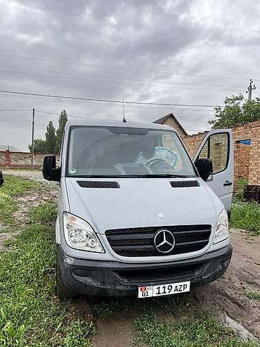Легкий грузовик, Mercedes-Benz, Стандарт at lalafo.kg Легкий грузовик, Mercedes-Benz, Стандарт