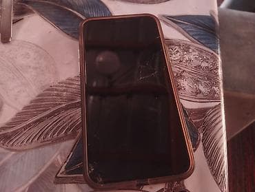 обмен интересует на iphone 11: IPhone 11 Pro, Б/у, 256 ГБ, Space Gray, Чехол, 82 % — 3