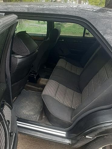 сиденя мерс 124: Mercedes-Benz W124: 1994 г., 2.8 л, Механика, Бензин, Седан — 10