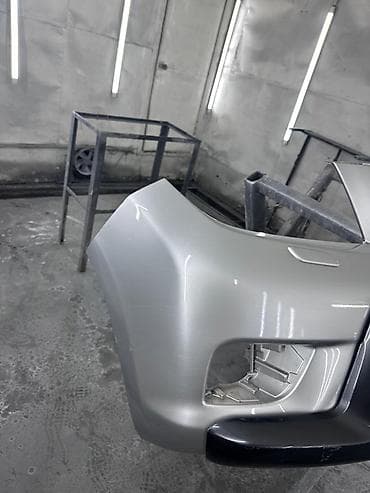 cruze: Бампер Toyota, Б/у, Оригинал — 2