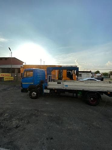 mercedes benz c class: Грузовик, Mercedes-Benz, Стандарт — 7