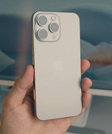 за неделю: IPhone 15 Pro Max, Б/у, 512 ГБ, Серебристый, Зарядное устройство, Защитное стекло, Чехол, 87 % — 1