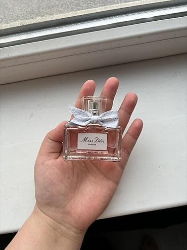 miss dior: Парфюм Miss Dior Parfum, 35 мл (1.2 fl. oz) Брала в Германии за 8 тыс — 5