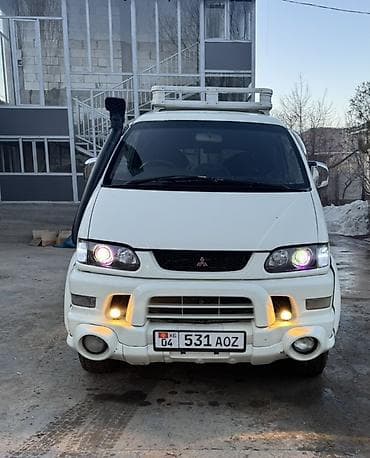 кпп тойота: Mitsubishi Space Gear: 2002 г., 3 л, Автомат, Минивэн — 4
