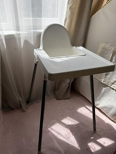 Стульчик для кормления, Б/у, Ikea, Пластик, Другой вид, цвет - Белый, Платная доставка, Самовывоз