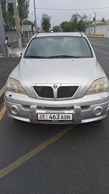 два авто: Kia Sorento: 2002 г. — 5